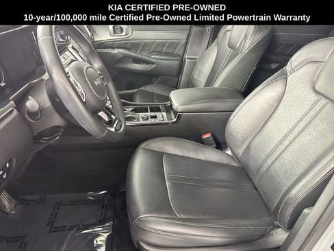Certified 2023 Kia Sorento SX FWD image 4