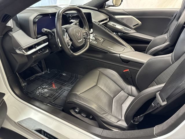 Used 2021 Chevrolet Corvette Stingray Premium Cpe w/ Z51 Performance Package RWD image 11