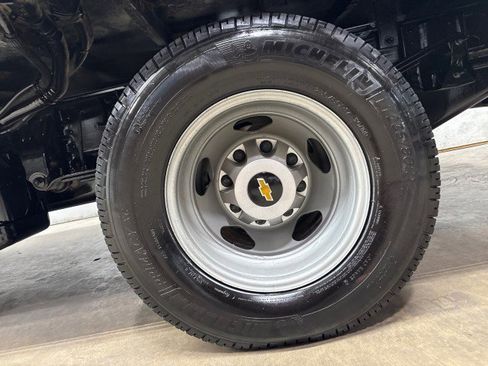 Used 2023 Chevrolet Silverado 3500 W/T w/ WT Fleet Convenience Package image 38