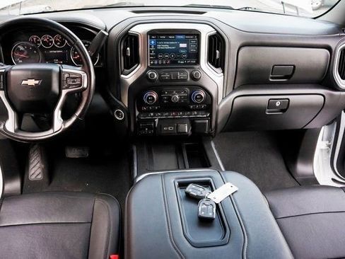 Used 2021 Chevrolet Silverado 2500 LTZ w/ LTZ Convenience Package AWD/4WD image 22
