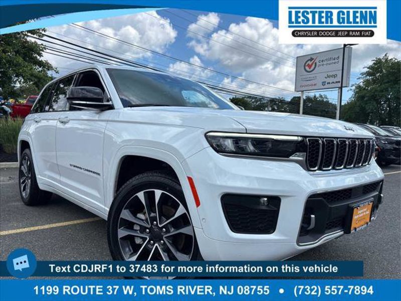 Certified 2023 Jeep Grand Cherokee Overland w/ Luxury Tech Group IV image 1