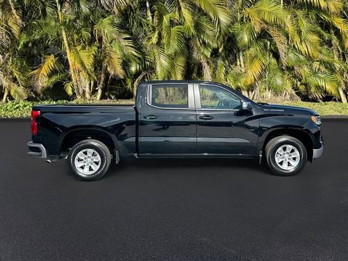 Used 2025 Chevrolet Silverado 1500 LT image 4