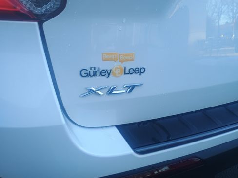 Certified 2023 Ford Explorer XLT w/ Equipment Group 202A image 8