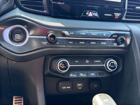 Used 2021 Hyundai Veloster N image 21