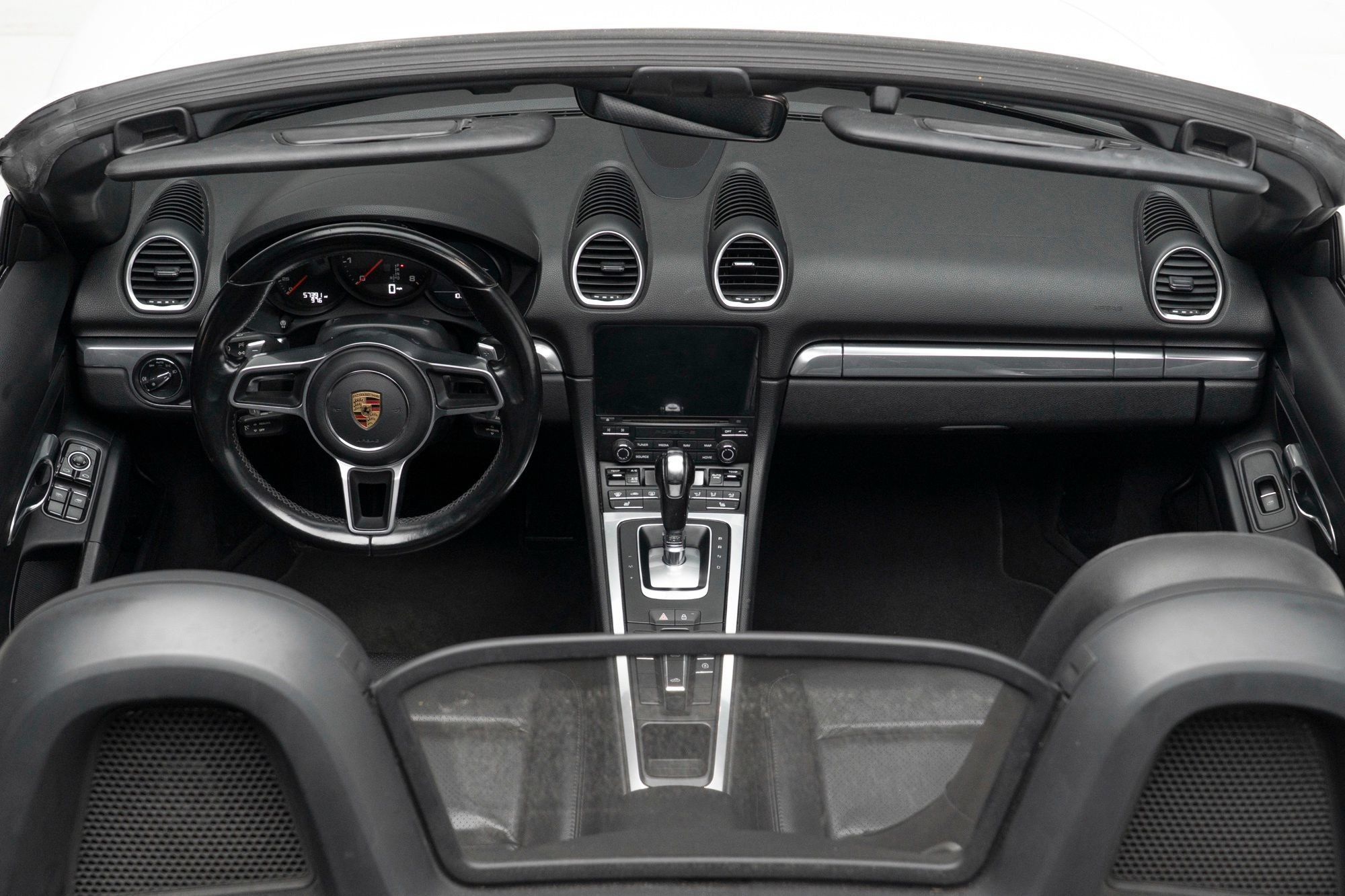 Used 2022 Porsche 718 Boxster RWD image 2
