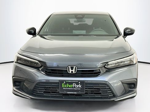 Used 2024 Honda Civic Sport image 2