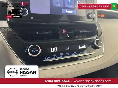 Used 2022 Toyota Corolla LE image 23