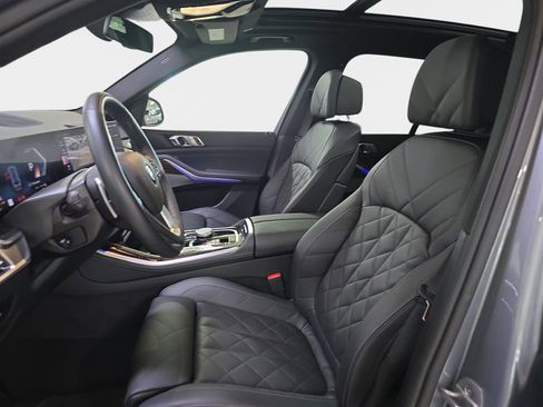 Used 2026 BMW X5 sDrive40i image 17