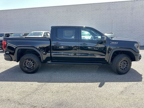 New 2026 GMC Sierra 1500 AT4X w/ AT4X AEV Edition AWD/4WD image 3