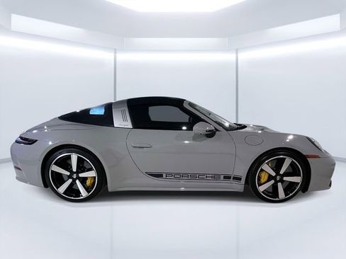 Certified 2026 Porsche 911 Targa 4S AWD/4WD image 10