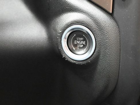 Used 2020 Chevrolet Silverado 1500 High Country image 14