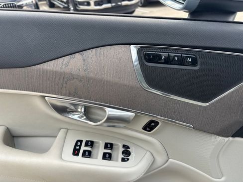 Certified 2023 Volvo XC90 B6 Core w/ Protection Package Premier AWD/4WD image 16