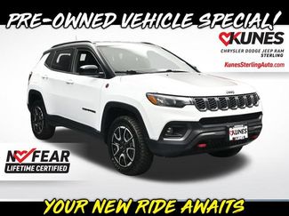 Used 2025 Jeep Compass Trailhawk AWD/4WD video 1