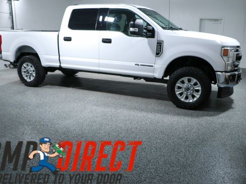Used 2022 Ford F250 XLT w/ XLT Value Package AWD/4WD image 6