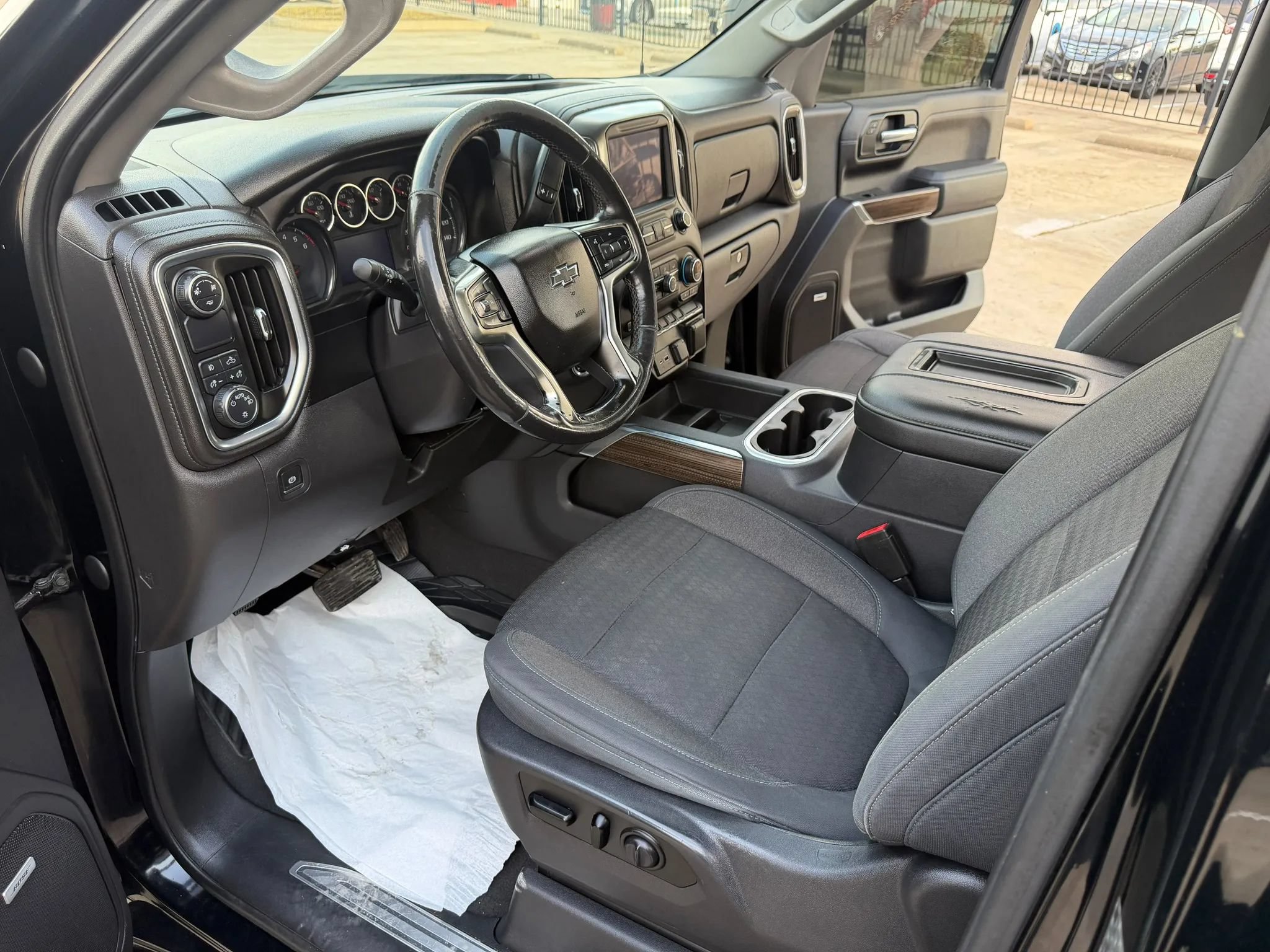 Used 2019 Chevrolet Silverado 1500 RST w/ All-Star Edition RWD image 10
