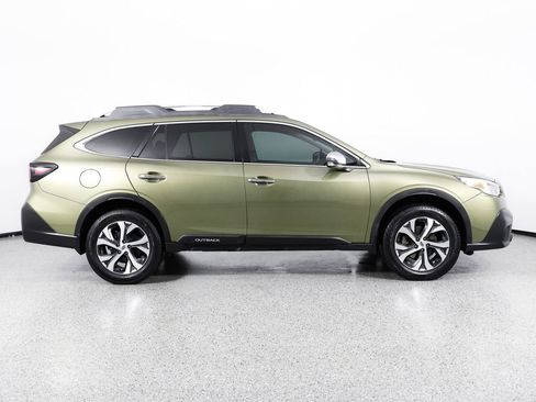 Used 2020 Subaru Outback Touring w/ Popular Package #2 AWD/4WD image 9