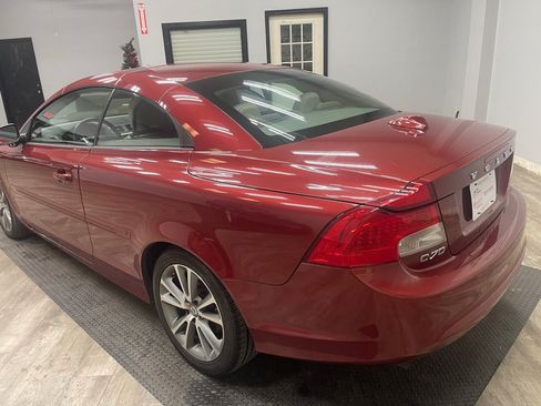 Used 2011 Volvo C70 T5 w/ Convenience Pkg FWD image 20