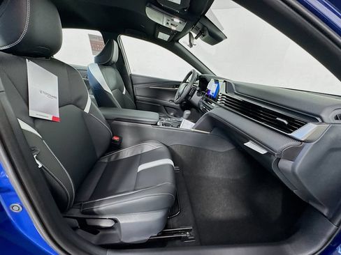 New 2026 Toyota Camry SE FWD image 27