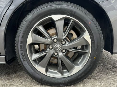 Used 2023 Honda Odyssey Elite image 11