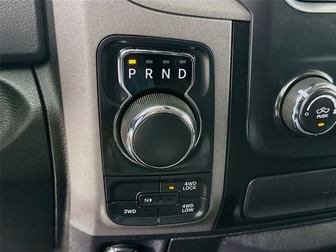 Used 2015 RAM 1500 Express AWD/4WD image 15