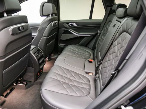 Used 2024 BMW X5 xDrive40i w/ M Sport Package AWD/4WD image 20