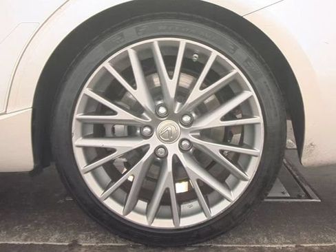 Used 2016 Lexus IS 200t w/ Navigation System Package RWD image 8