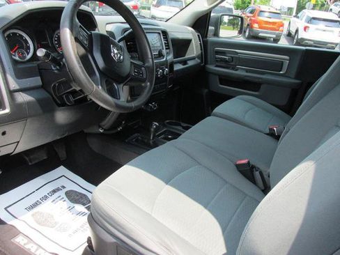 Used 2014 RAM 2500 Tradesman w/ Chrome Appearance Group AWD/4WD image 8