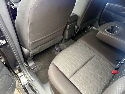 Used 2025 Mitsubishi Outlander Sport ES AWD/4WD image 16