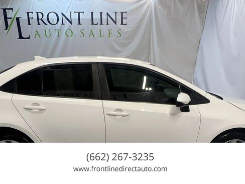 Used 2023 Toyota Corolla LE FWD image 8