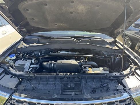 Used 2022 Ford Explorer King Ranch image 28