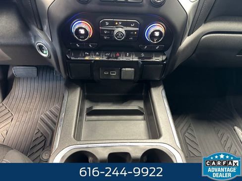Used 2022 Chevrolet Silverado 1500 RST AWD/4WD image 14