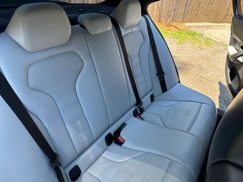 Used 2016 BMW M3 RWD image 22
