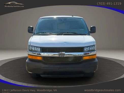 Used 2019 Chevrolet Express 2500 w/ Communications Package RWD image 8