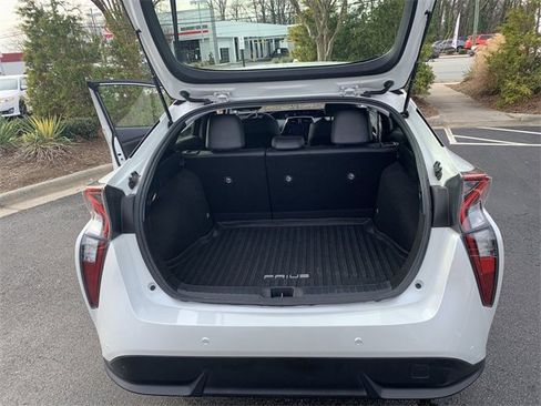 Used 2017 Toyota Prius Four Touring image 31