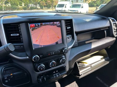 Used 2024 RAM 3500 Big Horn image 25