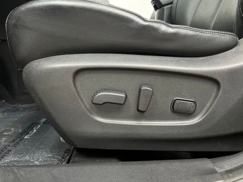Used 2017 Nissan Rogue SL AWD/4WD image 10
