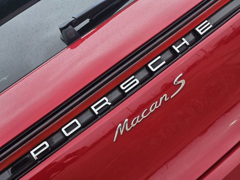 Used 2020 Porsche Macan S image 13