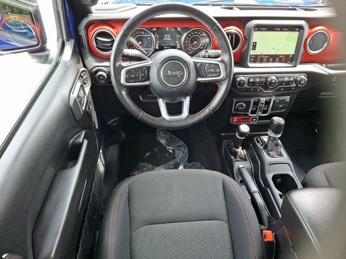Used 2019 Jeep Wrangler Unlimited Rubicon AWD/4WD image 11