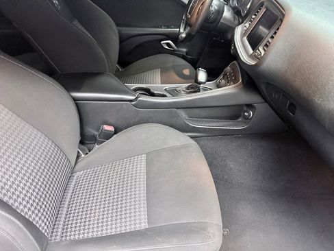 Used 2022 Dodge Challenger R/T Scat Pack image 11