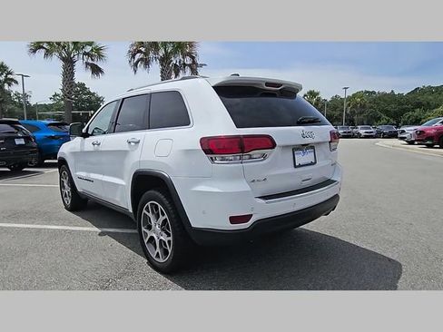Used 2022 Jeep Grand Cherokee Limited w/ Tech Group AWD/4WD image 22