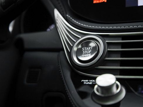 Used 2022 Lexus LS 500 w/ Interior Upgrade Package image 17