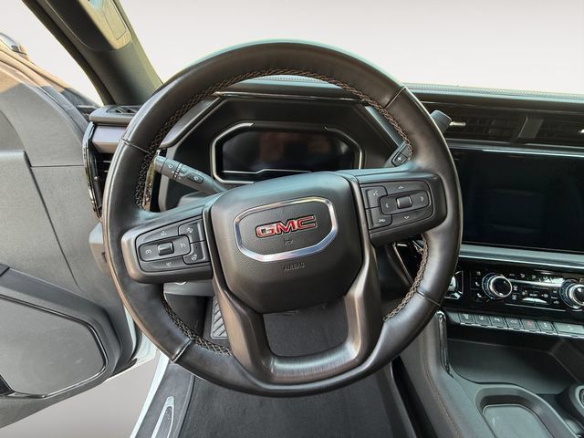 Used 2024 GMC Sierra 3500 AT4 w/ Technology Package AWD/4WD image 13