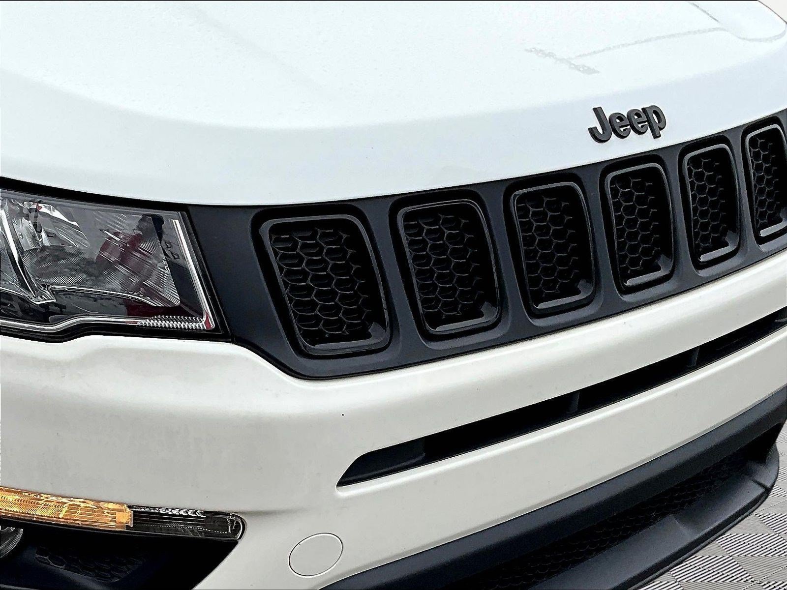 Used 2021 Jeep Compass Latitude FWD image 32