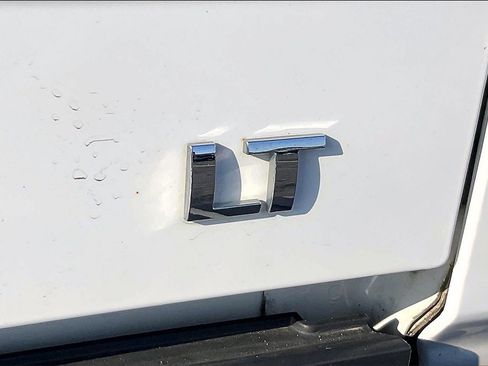 Used 2018 Chevrolet Silverado 1500 LT w/ All Star Edition image 7