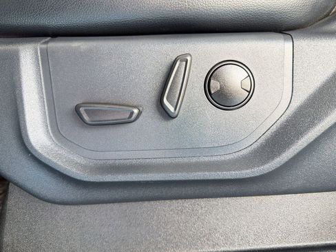 Used 2022 Ford F350 Lariat w/ Lariat Ultimate Package image 13