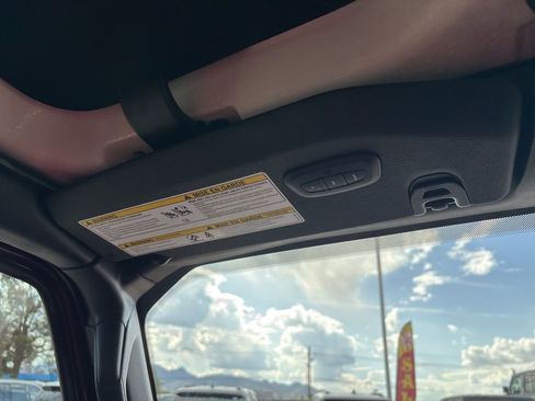 Used 2021 Jeep Wrangler Rubicon image 36