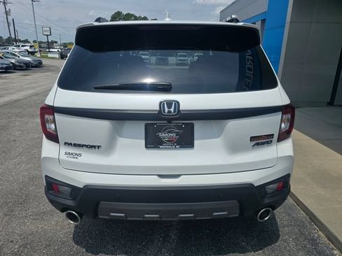 Used 2022 Honda Passport TrailSport image 4