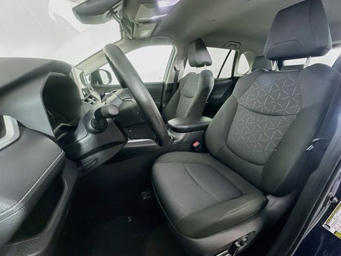 Used 2025 Toyota RAV4 XLE FWD image 13