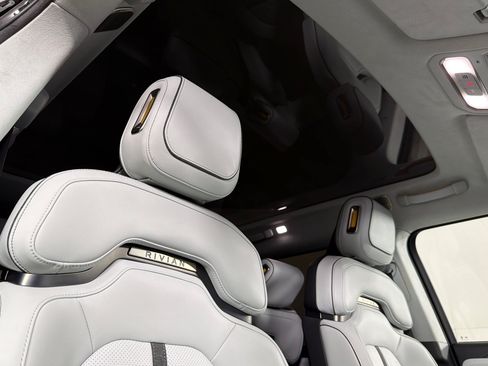 Used 2023 Rivian R1S Adventure AWD/4WD image 16