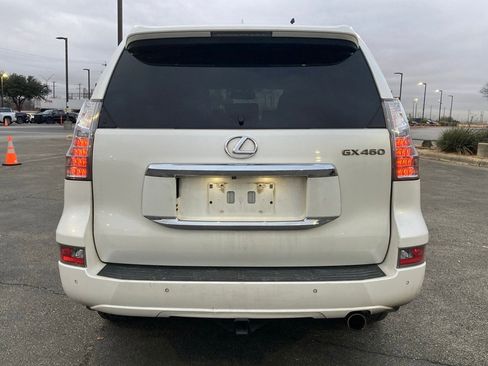 Used 2018 Lexus GX 460 Luxury w/ Preferred Accessory Package image 6